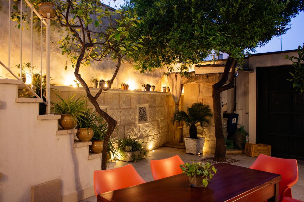 Amata Casa Apartment Muro Leccese Exterior photo